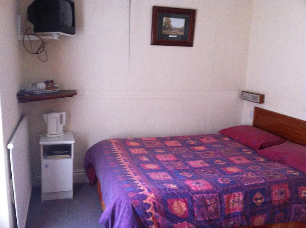 Sugarland Metro Hotel Douglas Room photo
